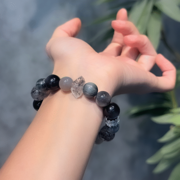 [Abyssal Guardian] Five Elements Water Attribute Energy Bracelet | Silver Obsidian·Starlight Core·Black Obsidian | Meditation to ward off evil spirits·Gather wealth and attract nobles